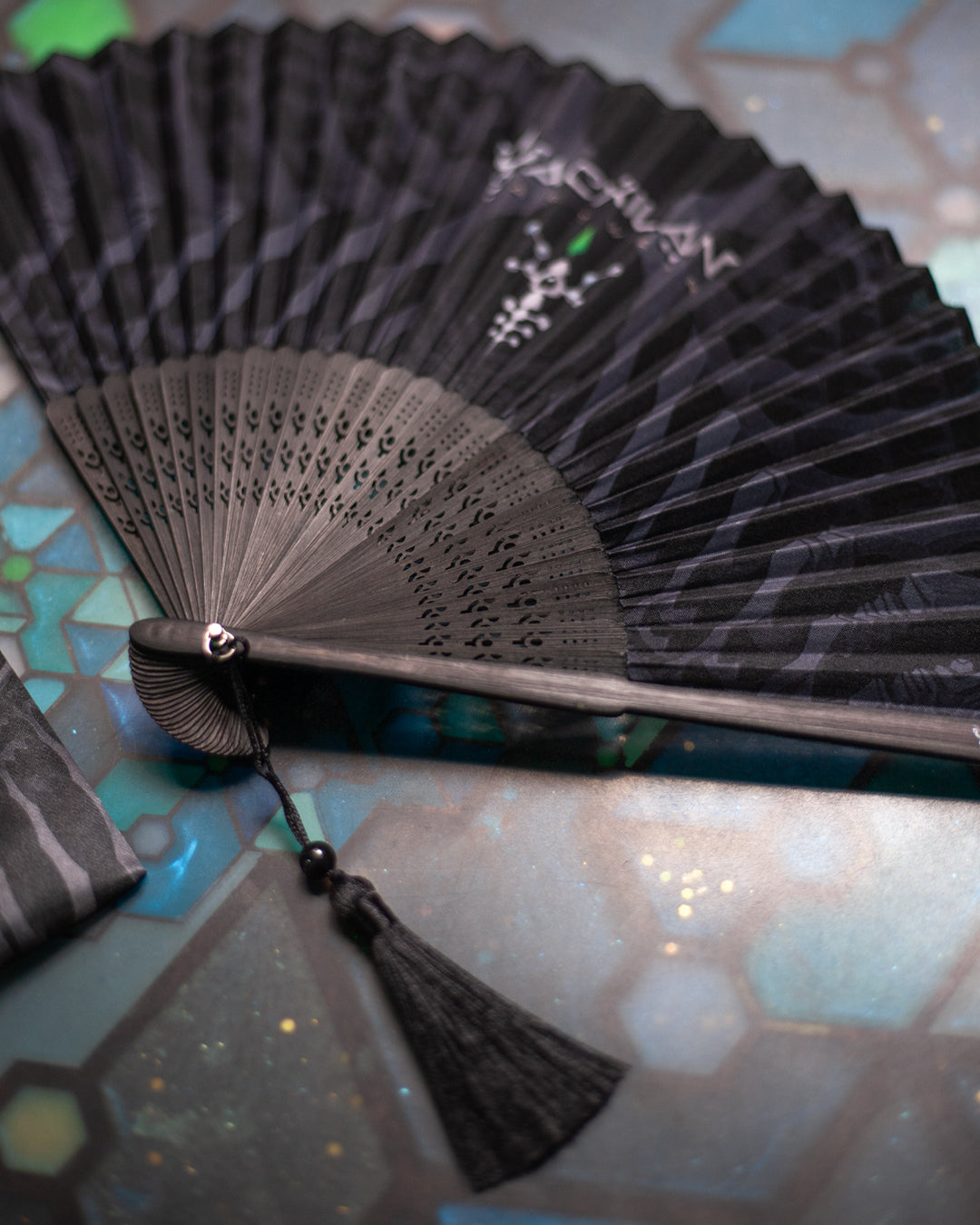 Hand Fan / Bamboo - SANDOKAN